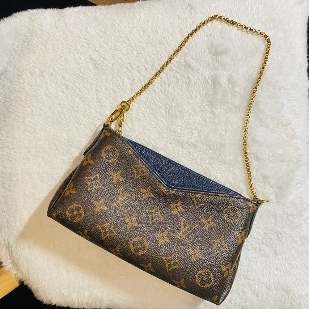 AUTHENTIC Louis Vuitton Monogram Pallas Clutch